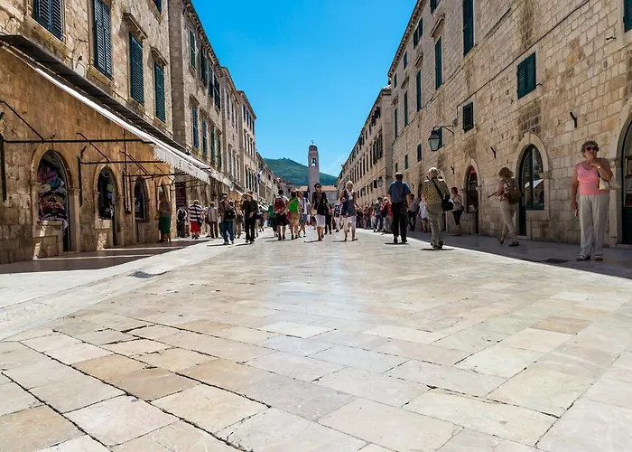 Aurora I Apartamento *