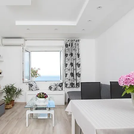 Apartamento Aurora I *